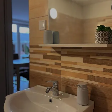Appartement Gem Vendeghaz *