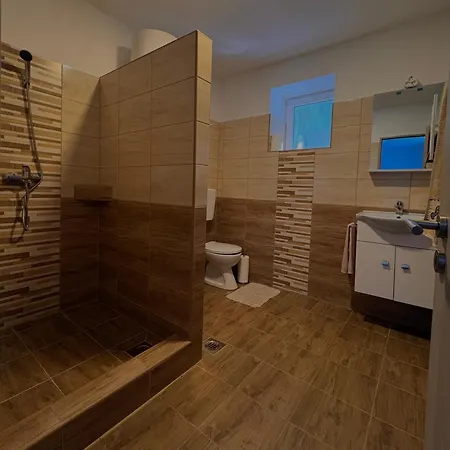 Gém Apartmán Bodony