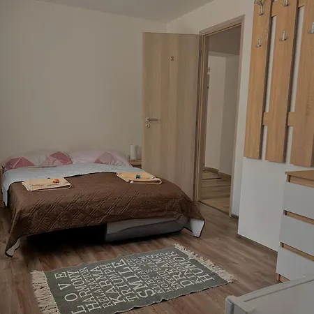 Apartmán Gém Bodony