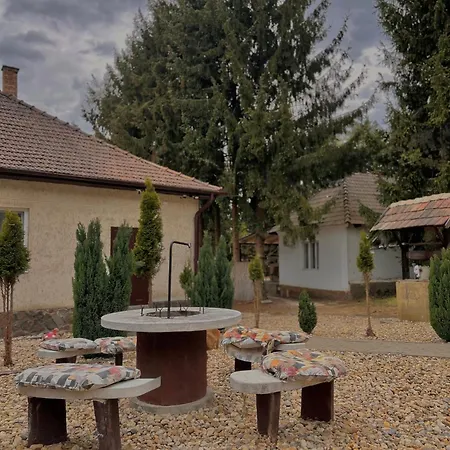 Apartmán Gém Bodony
